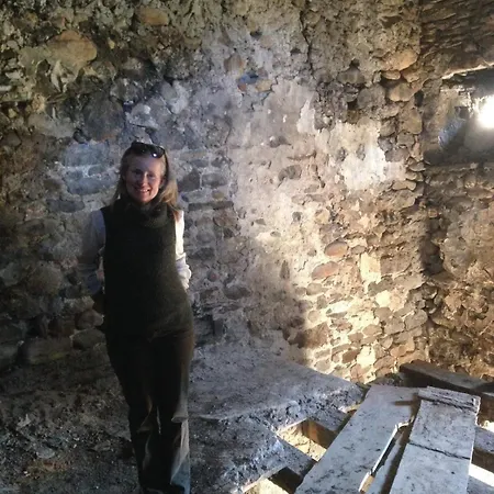 Casa De Piedra Siglo Xviii