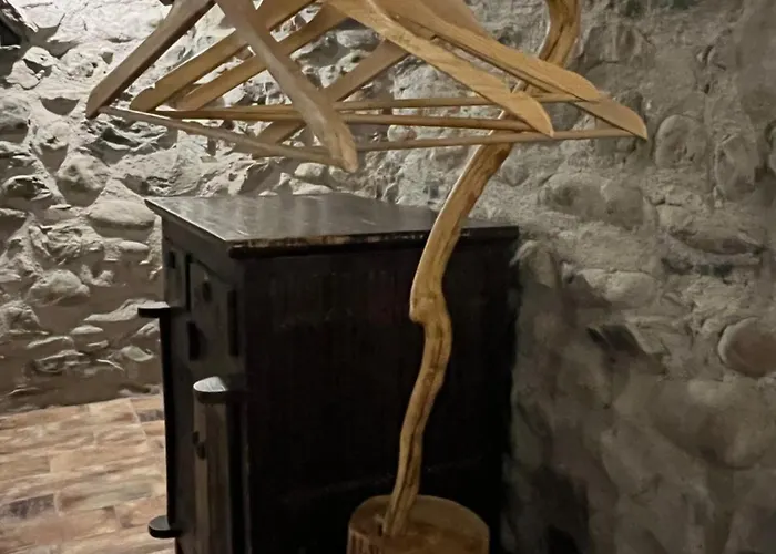 Casa De Piedra Siglo Xviii *